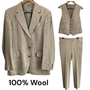 Vintage 3-Pc Suit Mens 44L Suit Jacket 36/33 Pants Beige Office 100% Wool VGUC